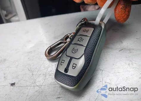 2015 Ford Fusion Titanium из США, поврежденный, VIN 3FA6P0K95FR194914